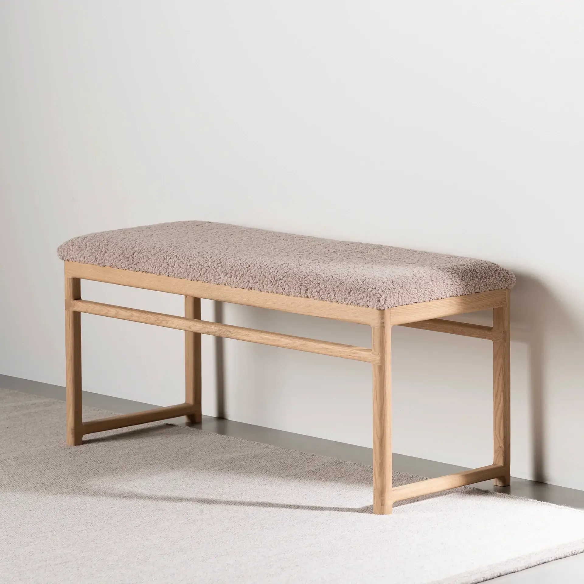 Oak Bench Alva – Oak Frame – Greige Bouclé Cushion - Image 4