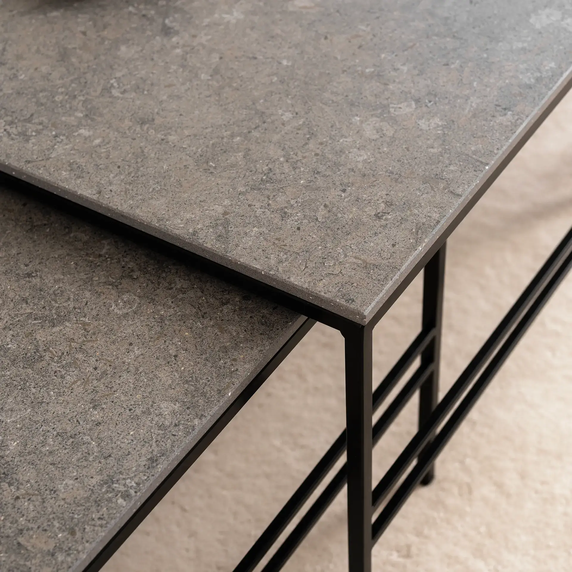 Coffee table Anton  - Small set - Black Frame - Grafite Dekton Top - Image 4