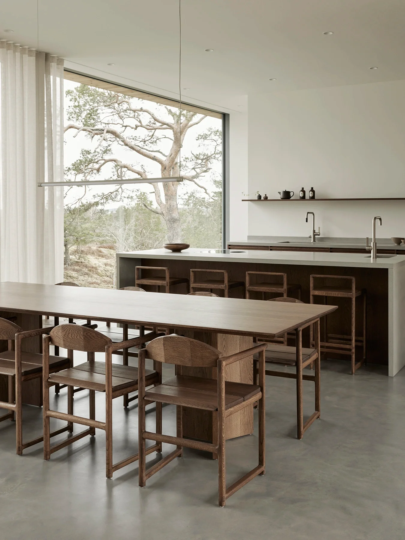Dining table Ann - Dark oak Wood - Image 2