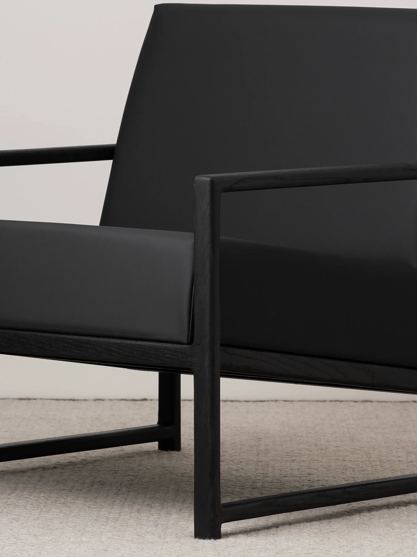 Armchair Einar – Black Oak Frame – Jade Black Leather Cushion - Image 3
