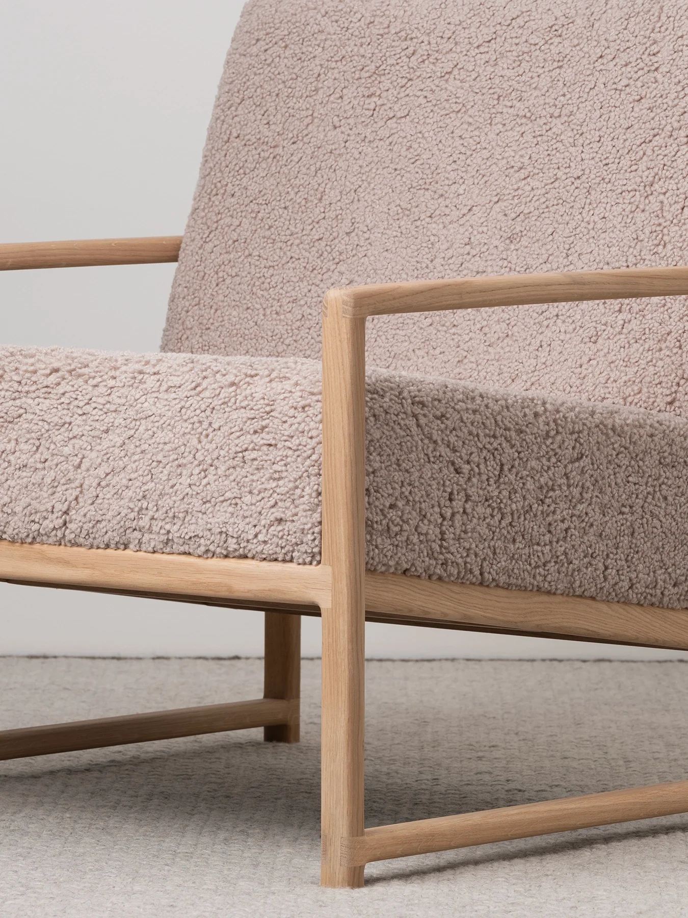 Armchair Einar – Oak Frame – Greige Bouclé Cushion - Image 3