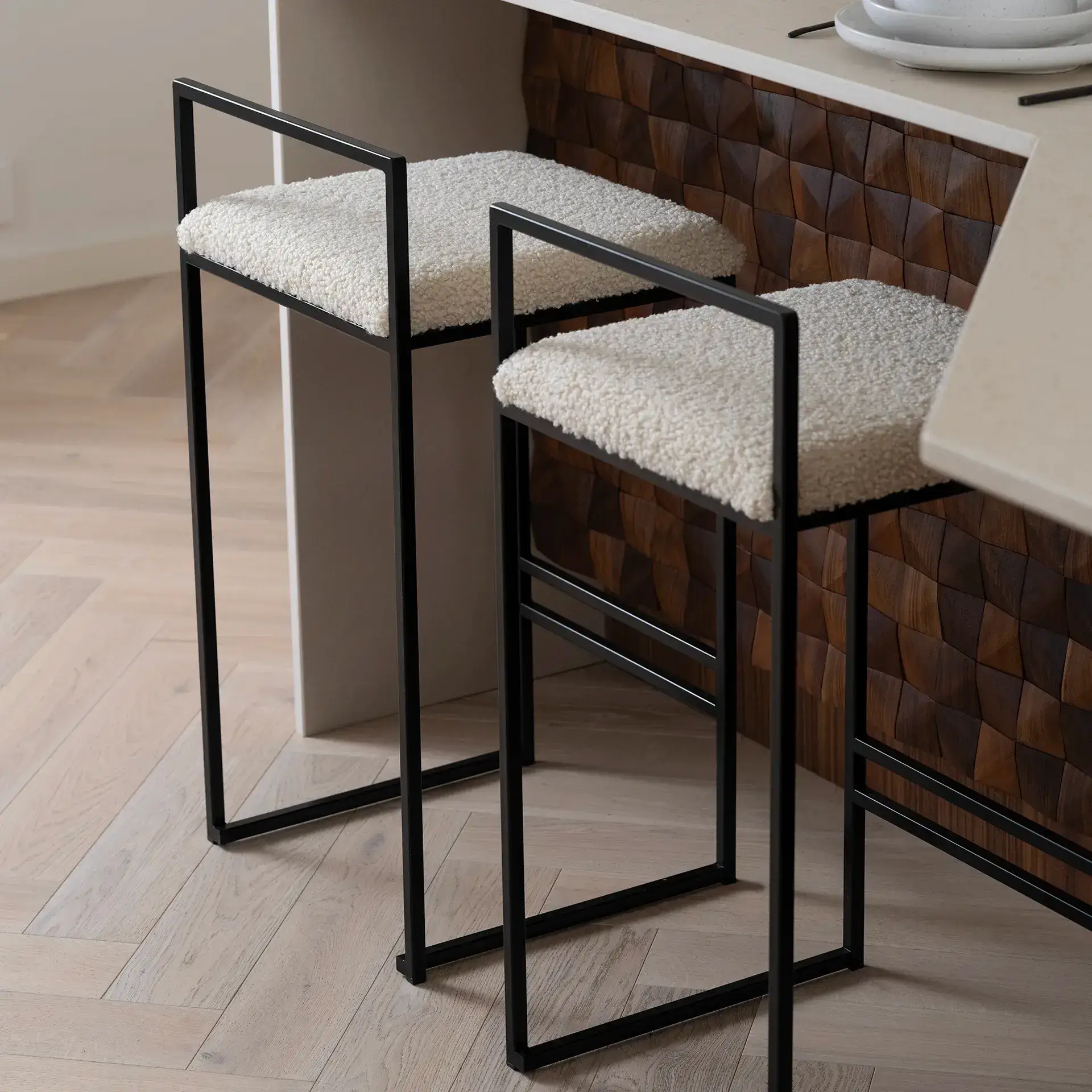 Bar Stool Freja – Black Frame – Ivory Bouclé Cushion - Image 5