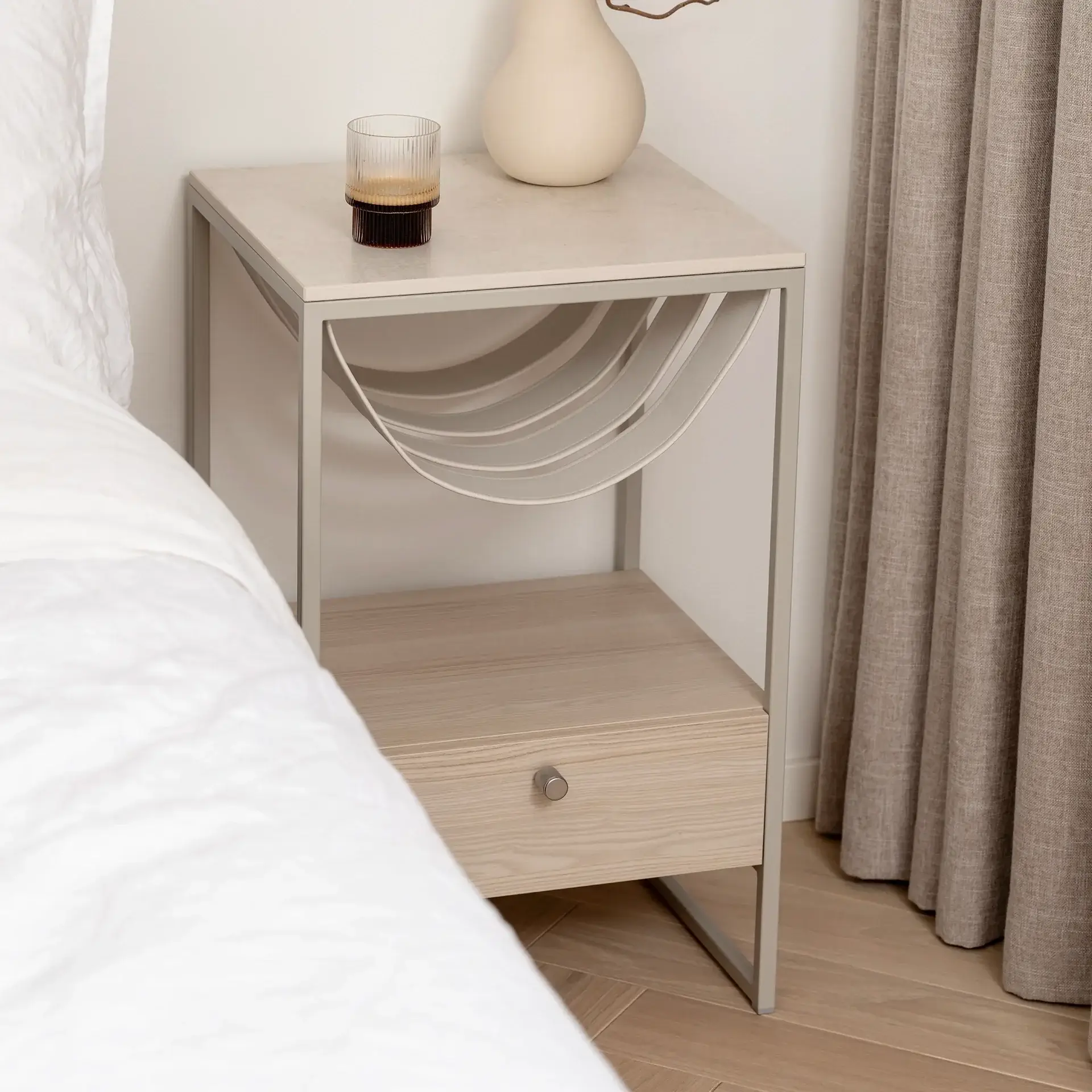Bedside table Iris  - Beige - Sand Leather Straps - Lunar Dekton Top - Image 3