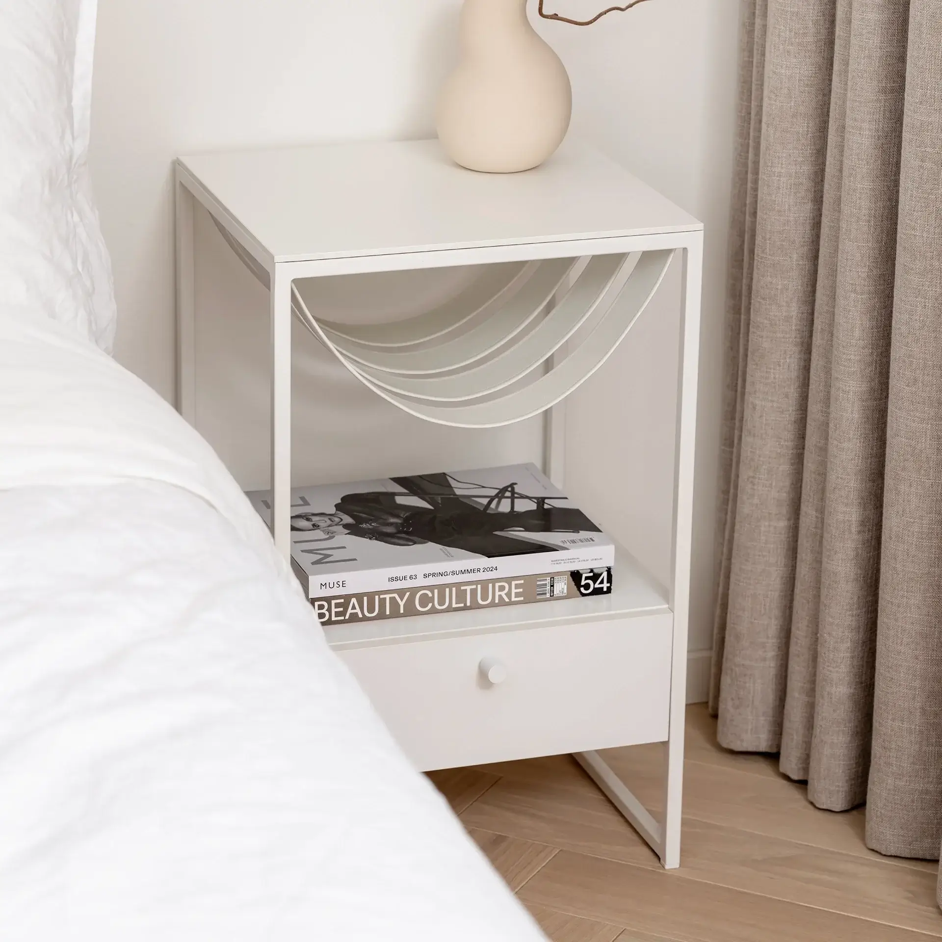 Bedside table Iris - White - White Straps - White Laminate Top - Image 3