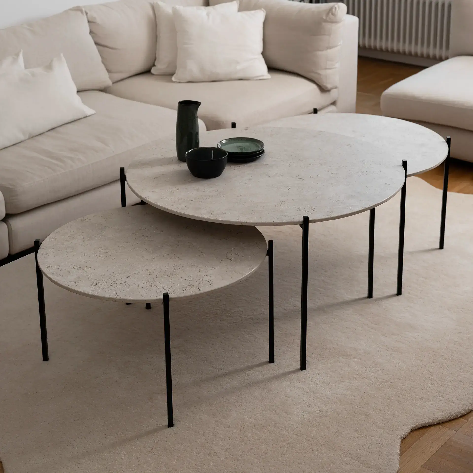 Coffee table Leo - Large set - Black Frame - Sabbia Dekton Top - Image 3