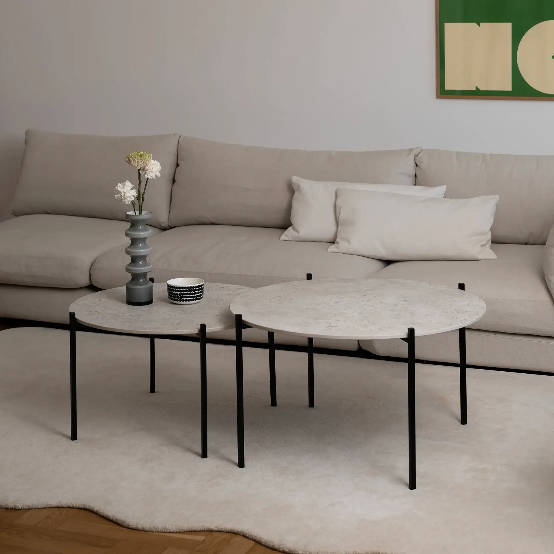 Coffee table Leo - Medium set - Black Frame - Sabbia Dekton Top - Image 3