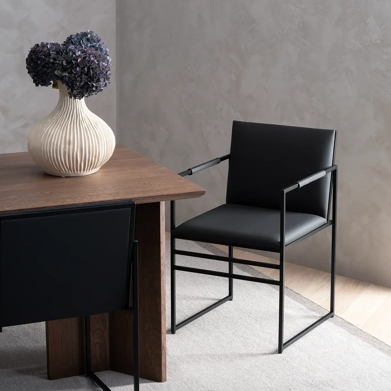 Dining chair Sella - Black - Jade black leather - Jade black - Image 2